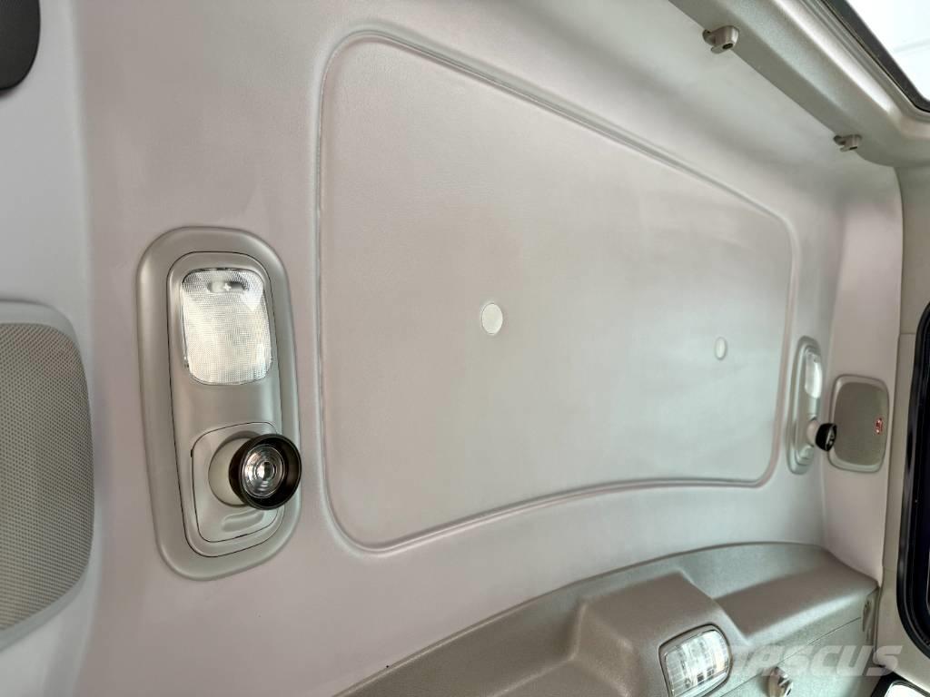 Peterbilt 389 牵引车