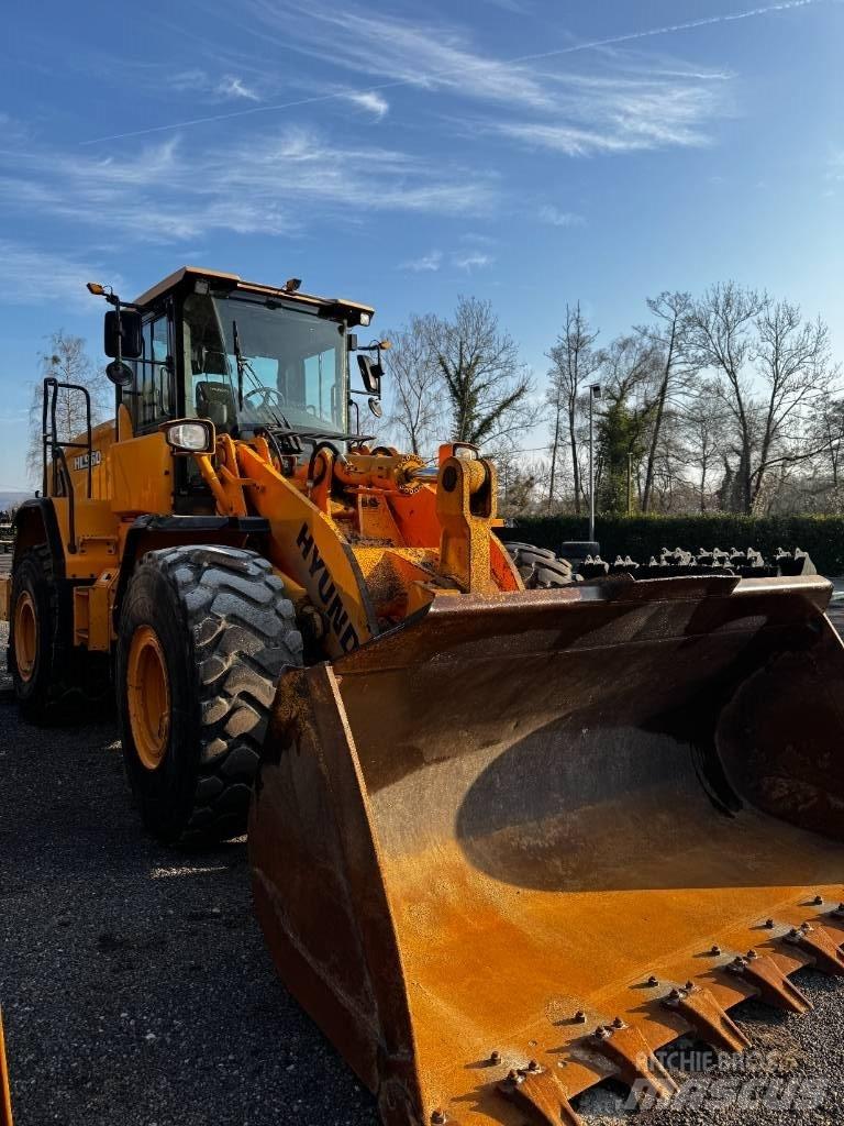 Hyundai HL 960 轮式装载机