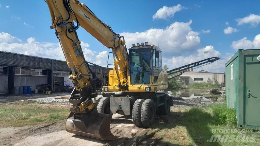 Komatsu PW 140-7 轮式挖掘机
