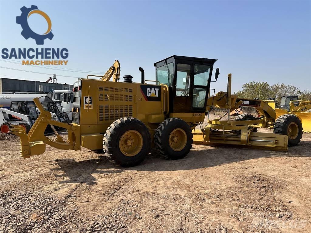 CAT 140 H 平地机/推土机