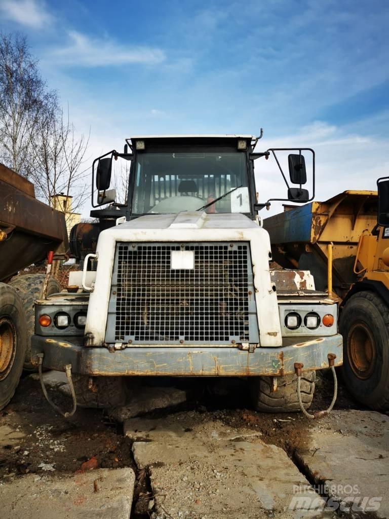 Terex TA 25 铰接式自卸车