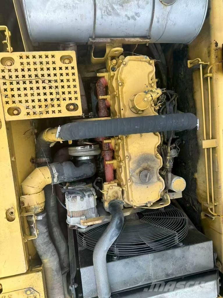 CAT 325 CL 履带挖掘机