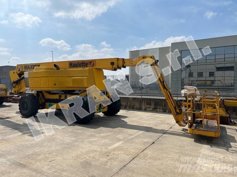 Haulotte HA32PX 曲臂高空工作平台