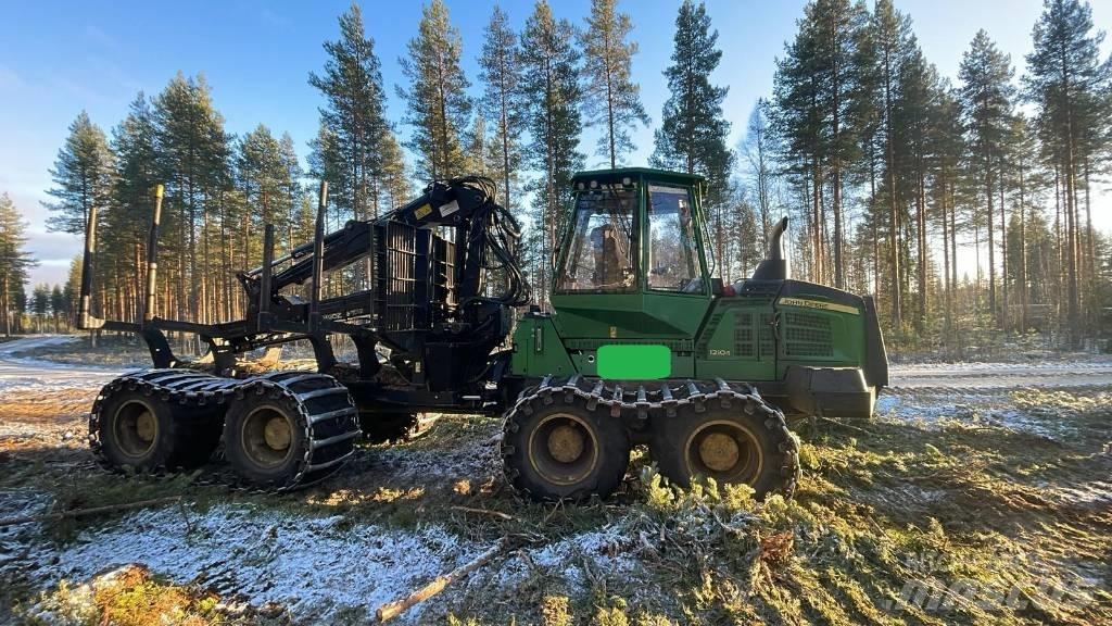 John Deere 1210G 集运机