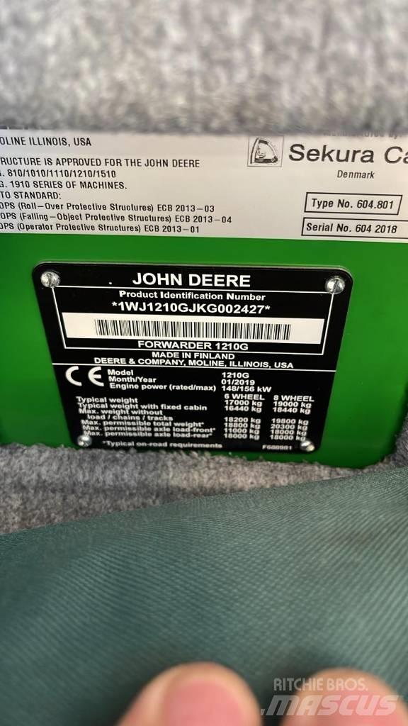 John Deere 1210G 集运机