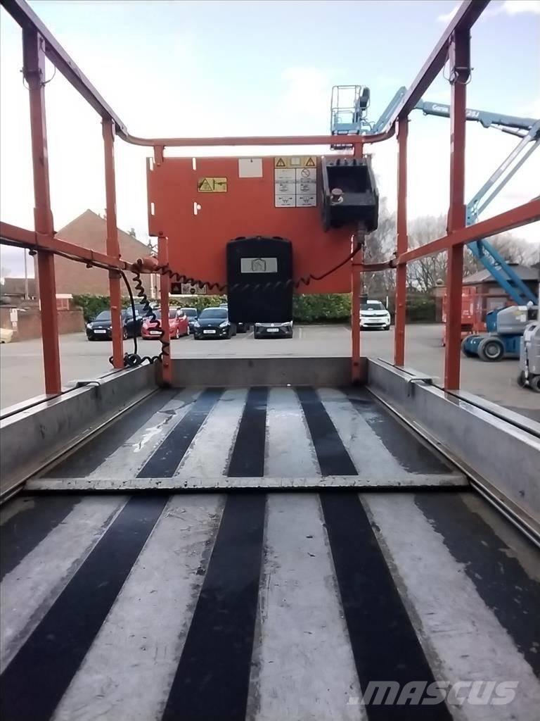JLG 2646 ES 剪叉式升降机