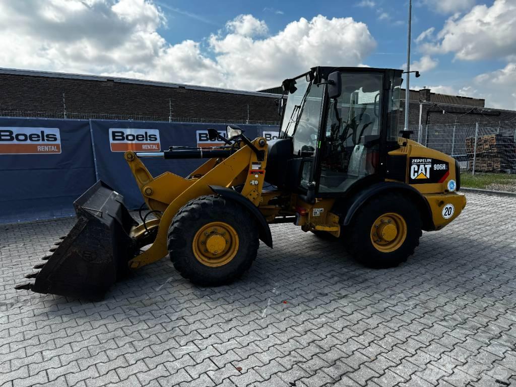 CAT 906H2 轮式装载机