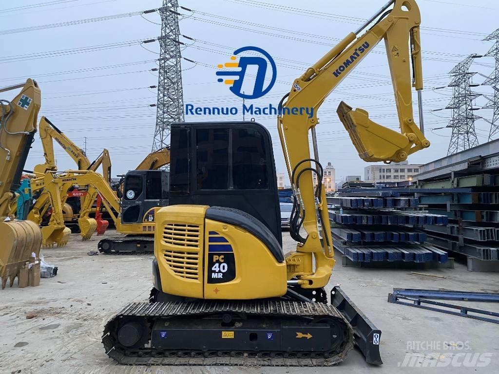 Komatsu PC 40MR 小型挖掘机