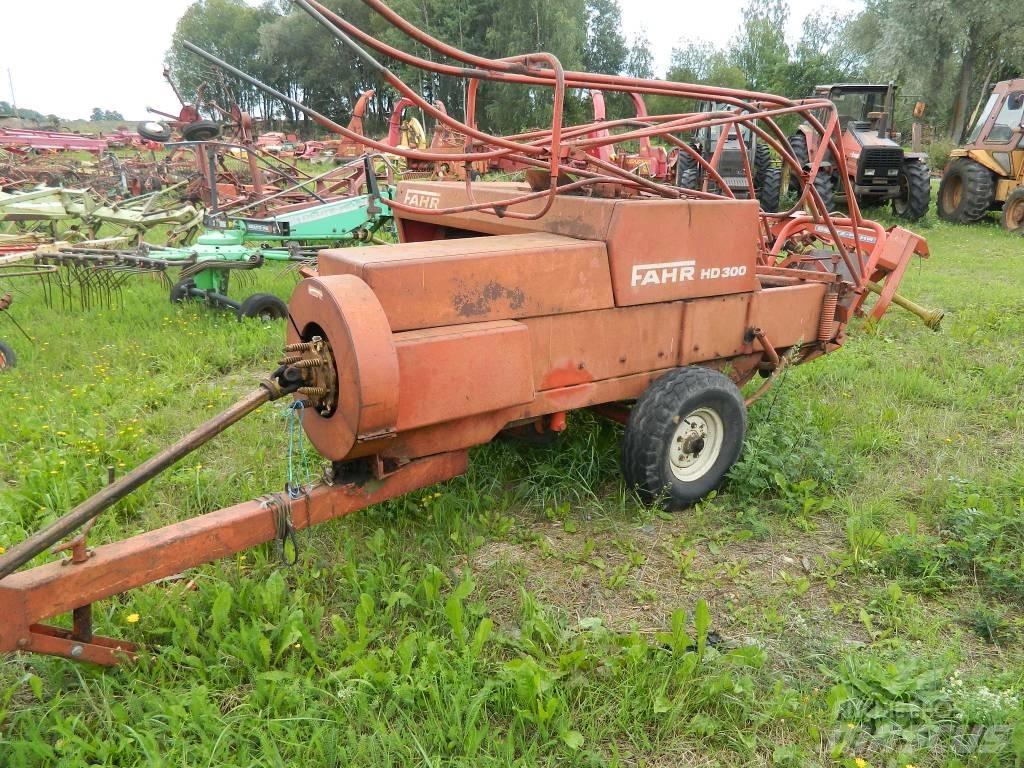 Deutz-Fahr HD300 方捆打捆机