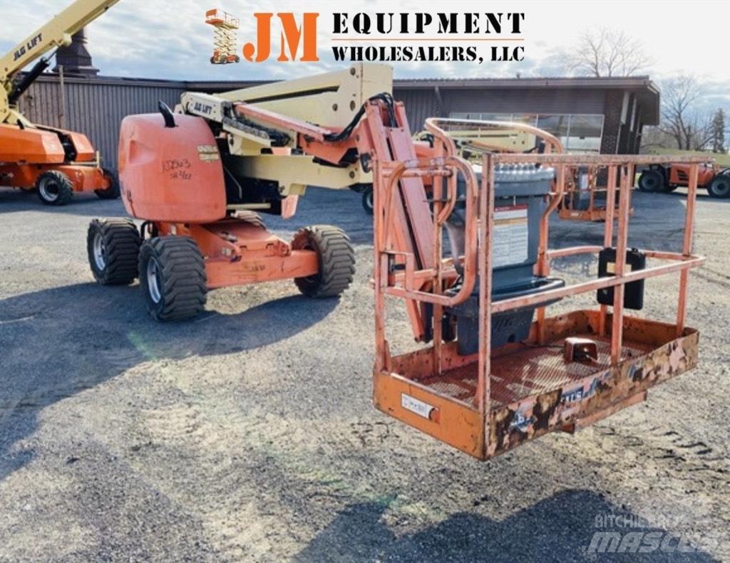JLG 450 AJ 曲臂高空工作平台