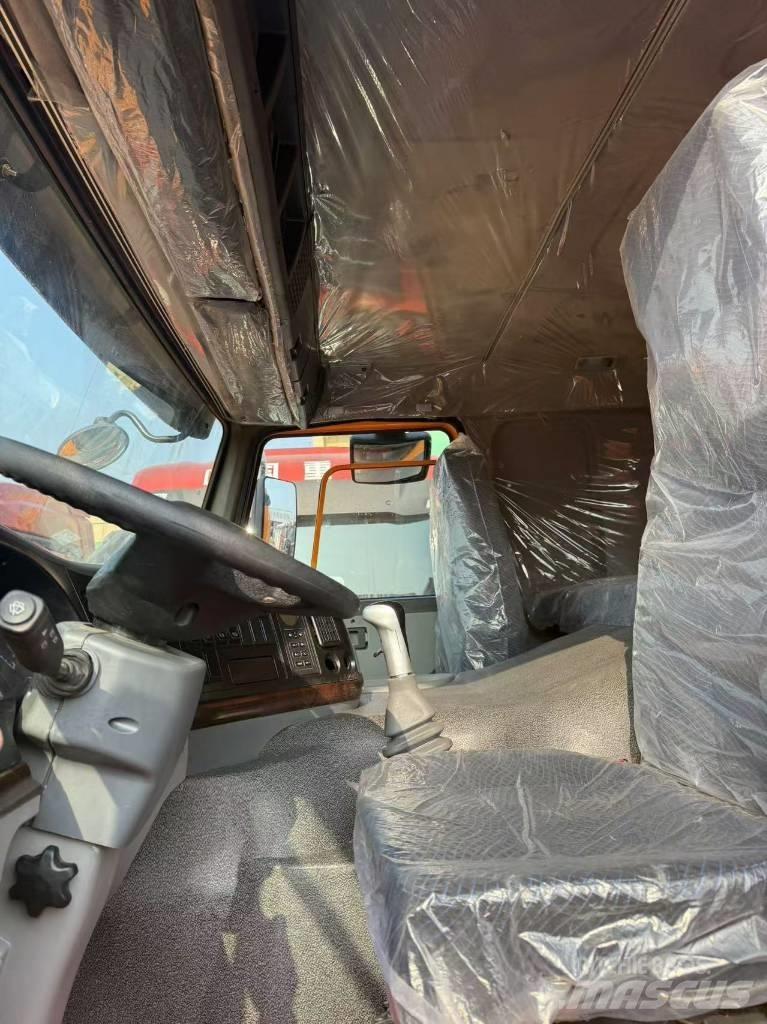 Howo 8*4 460 自卸式货车