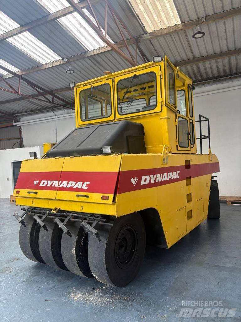 Dynapac CP 271 胶轮压路机