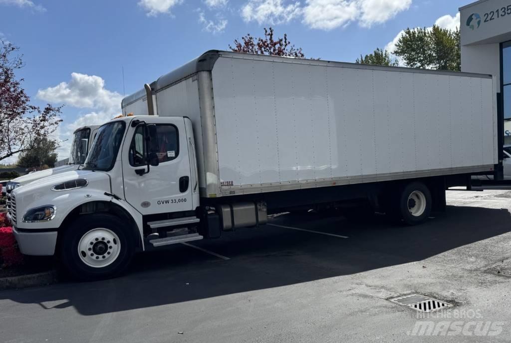 Freightliner M2 厢式货车