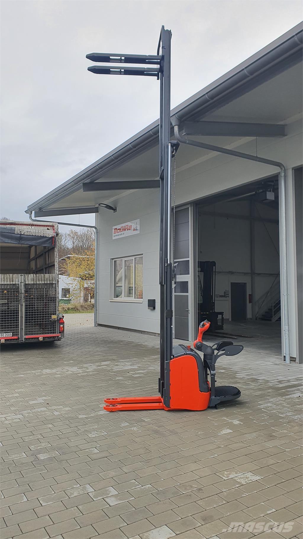 Linde L14AP 行走式堆垛机