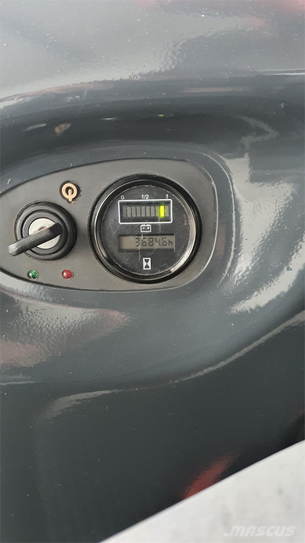 Linde L14AP 行走式堆垛机