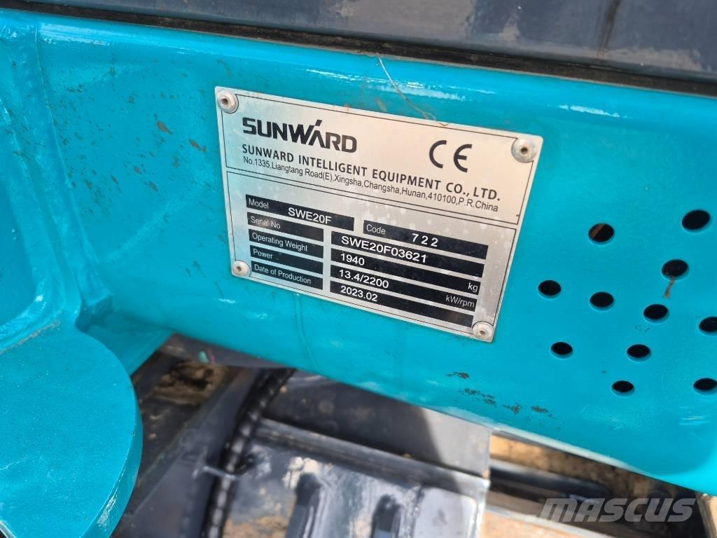 Sunward SWE 20 F 小型挖掘机