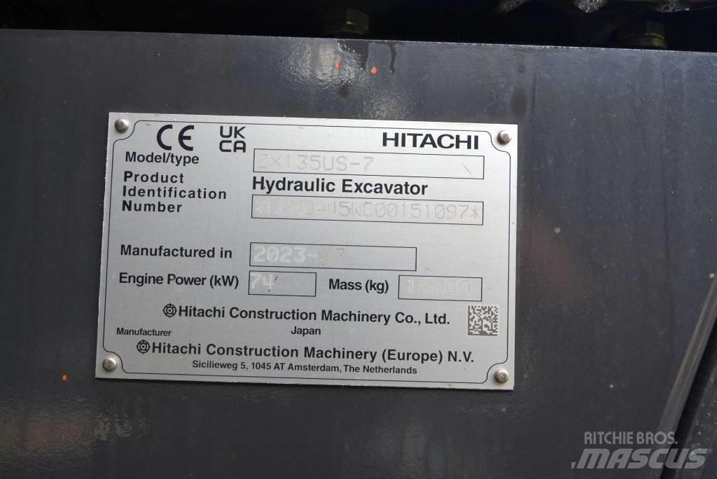 Hitachi ZX 135 US-7 履带挖掘机