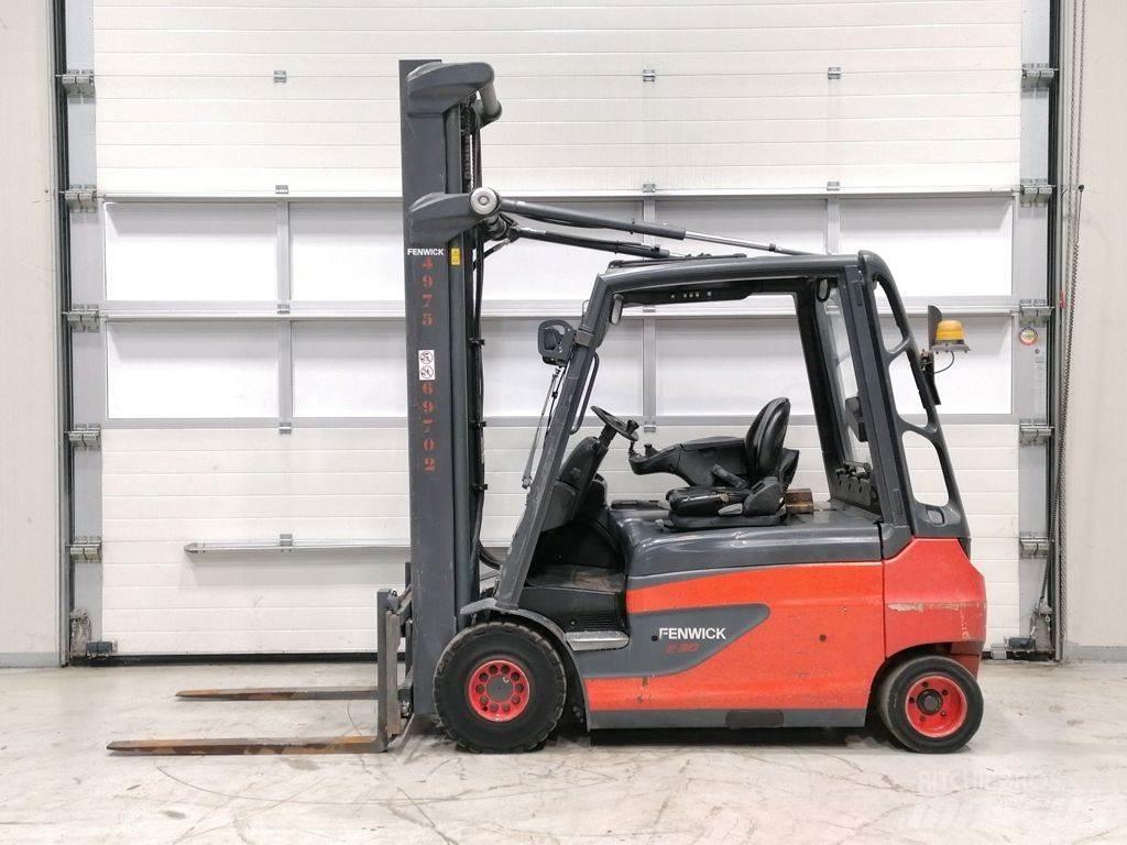 Linde E30L-01 电动叉车