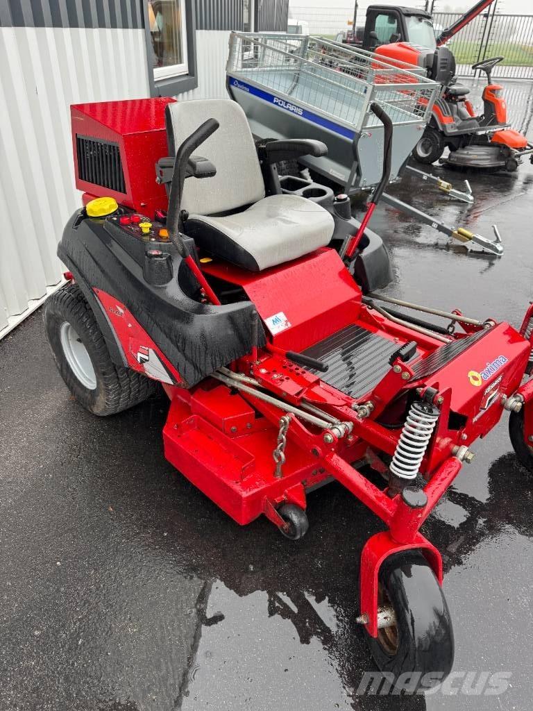 Ferris IS 2000 Z 骑乘式割草机