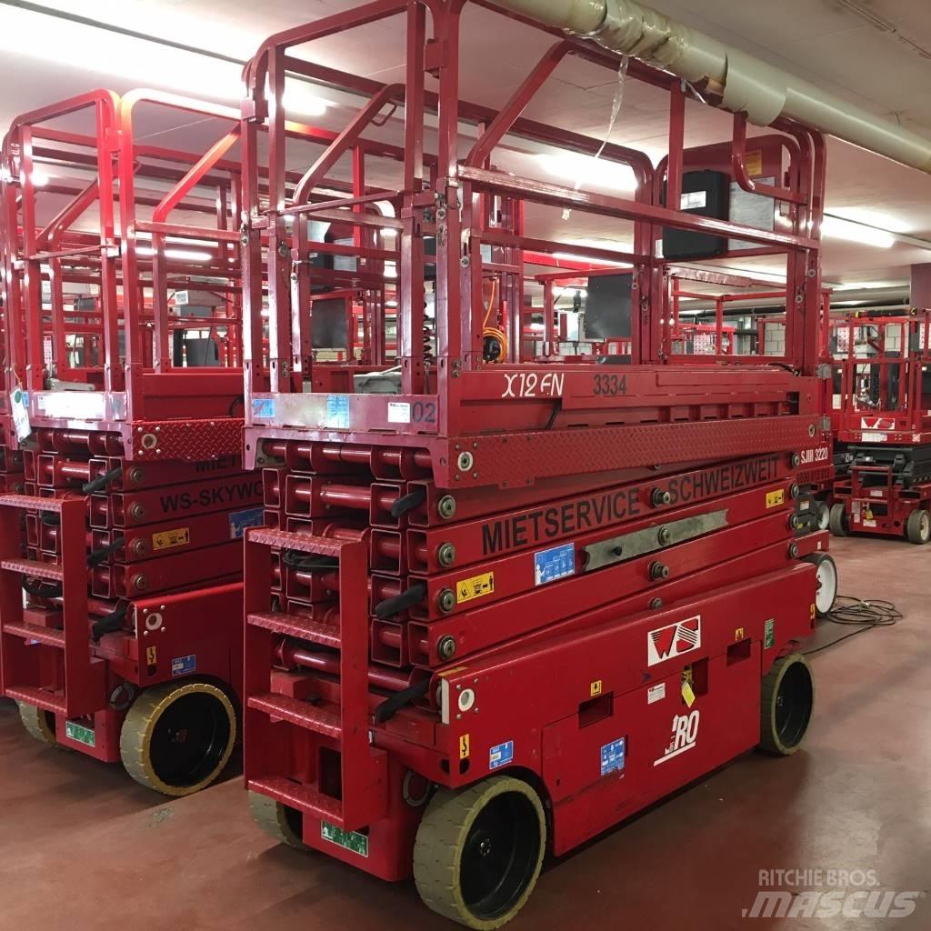 Airo X12 EN 剪叉式升降机