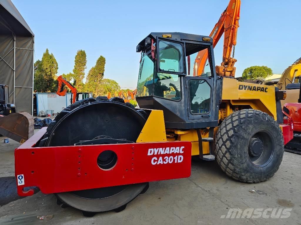 Dynapac CA 301 D 单轮压路机