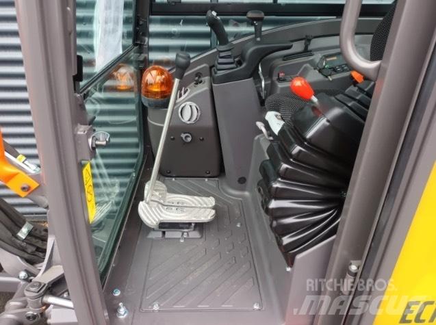 Volvo EC 18 E 小型挖掘机