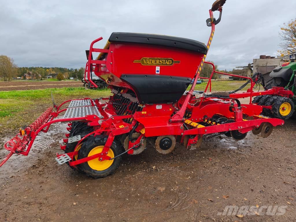 Väderstad Rapid 400C 条播机