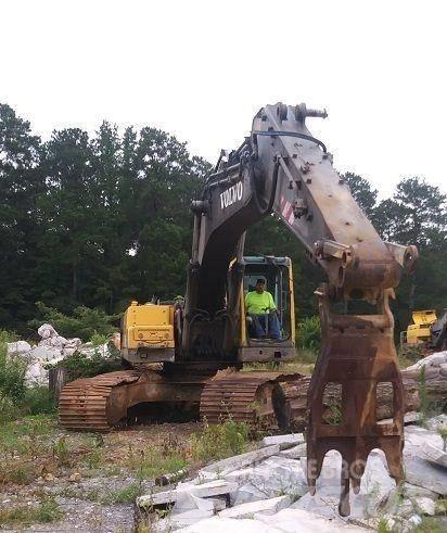 Volvo EC 330 履带挖掘机