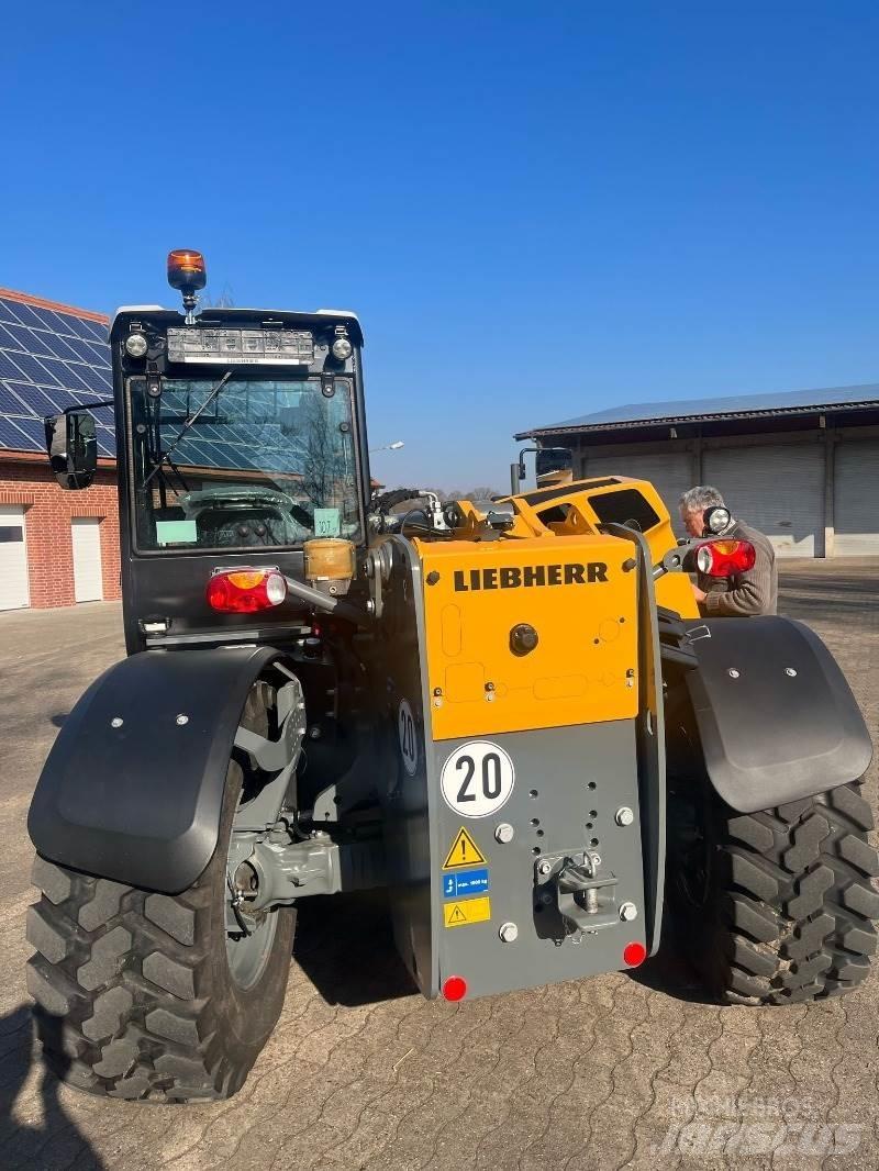Liebherr T 33-10s 伸缩臂叉装车|叉装车