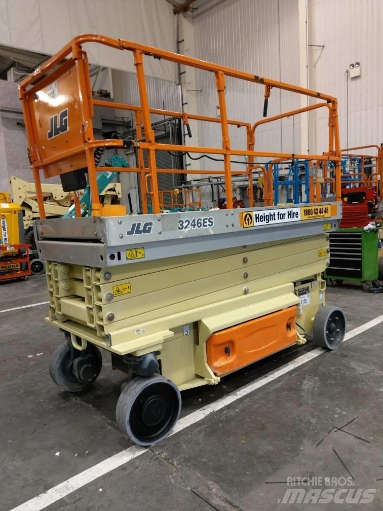 JLG ES 3246 剪叉式升降机