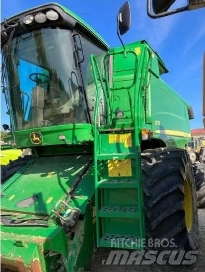 John Deere C 670 联合收割机
