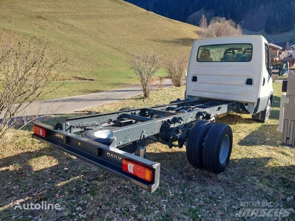 Iveco Daily 70C21 平板车