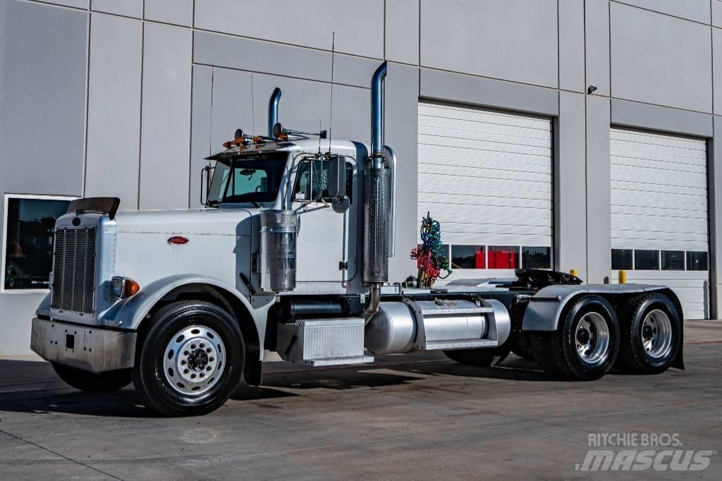 Peterbilt 379 牵引车