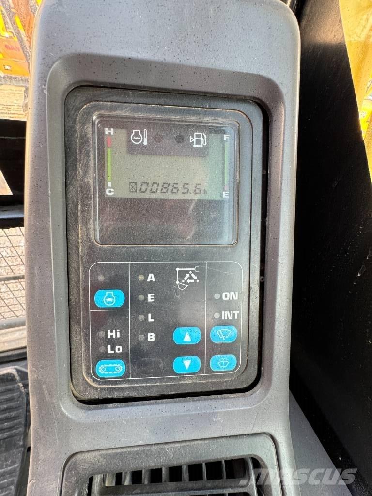 Komatsu PC 130 履带挖掘机