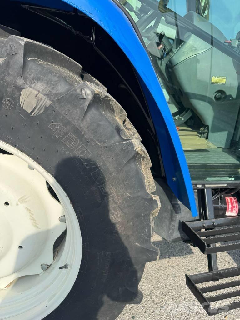 New Holland TL 90 A 拖拉机/农用车