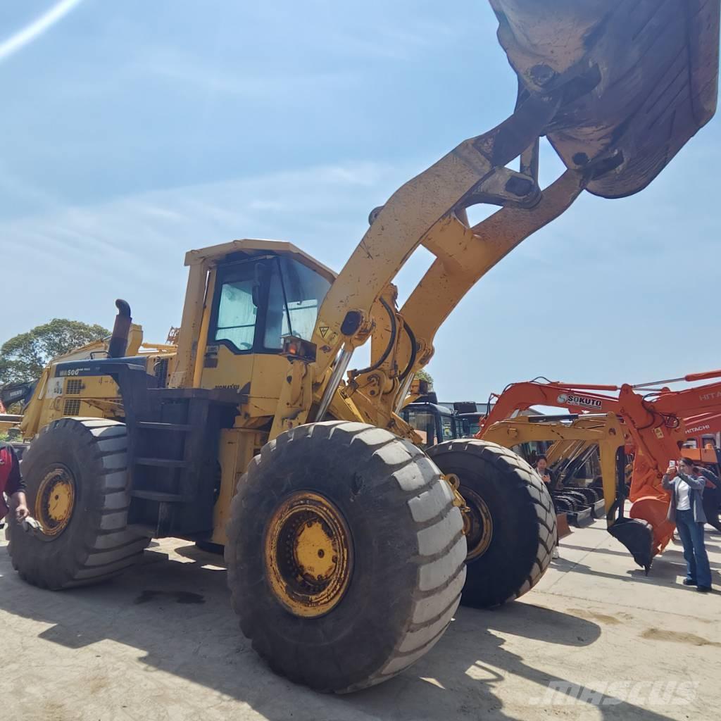 Komatsu WA 500 轮式装载机