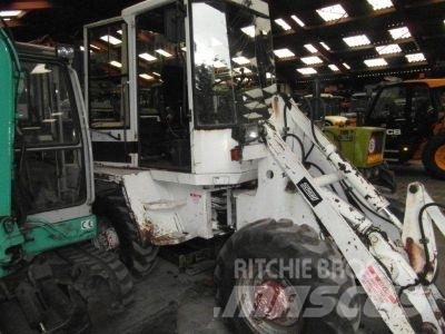 Schaeff SKL 832 轮式装载机