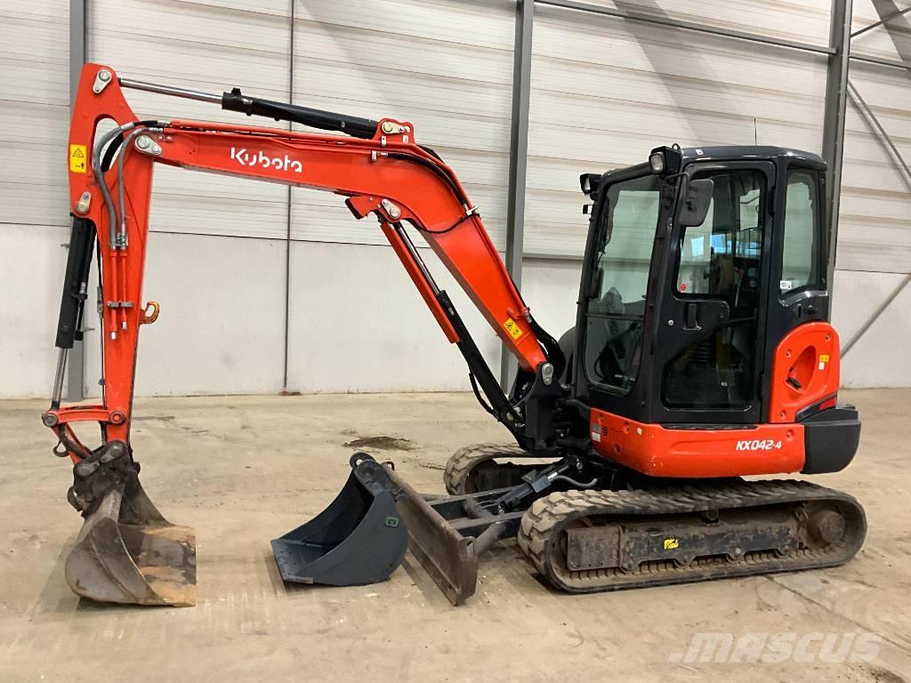 Kubota KX 042-4 小型挖掘机