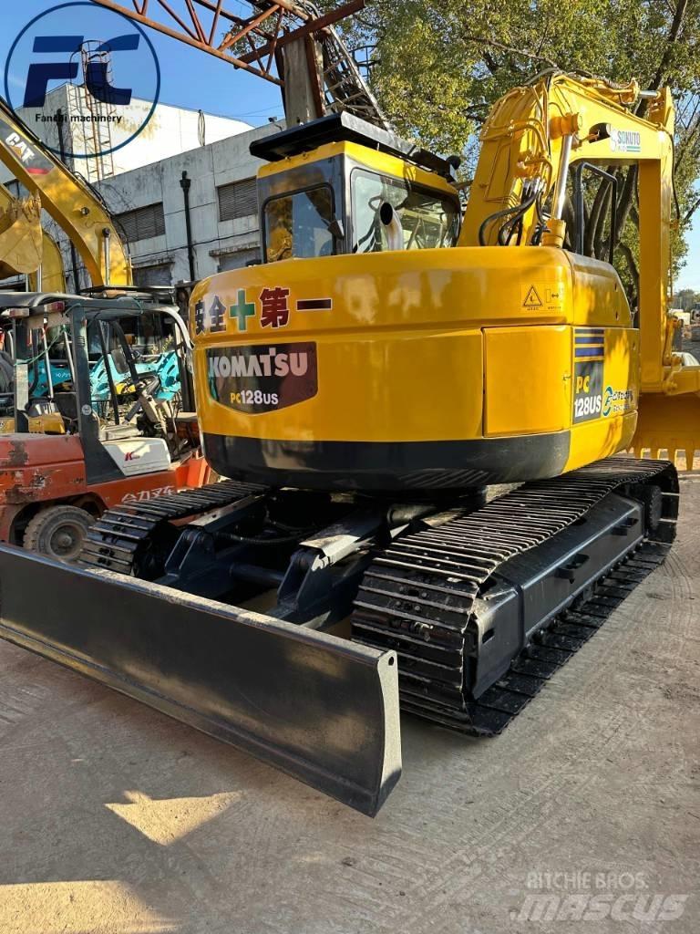 Komatsu PC 128 US 履带挖掘机