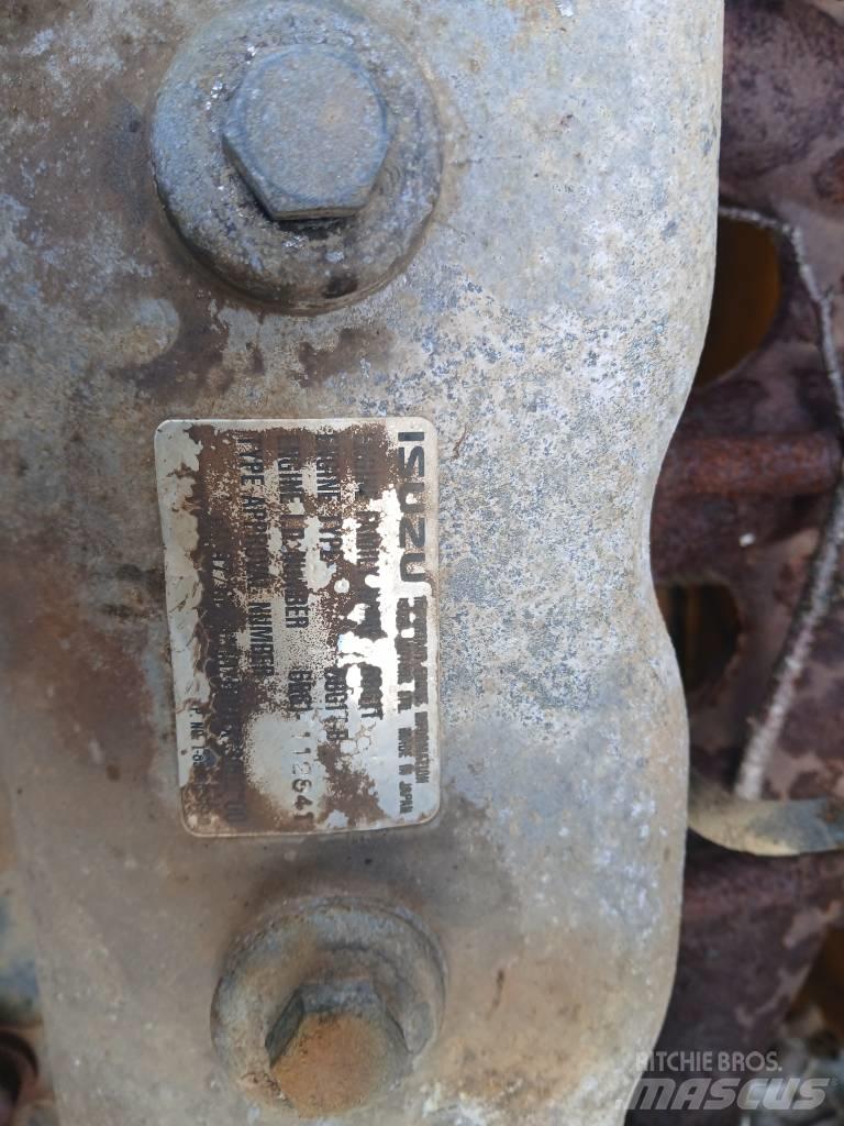 JCB JS 210 履带挖掘机