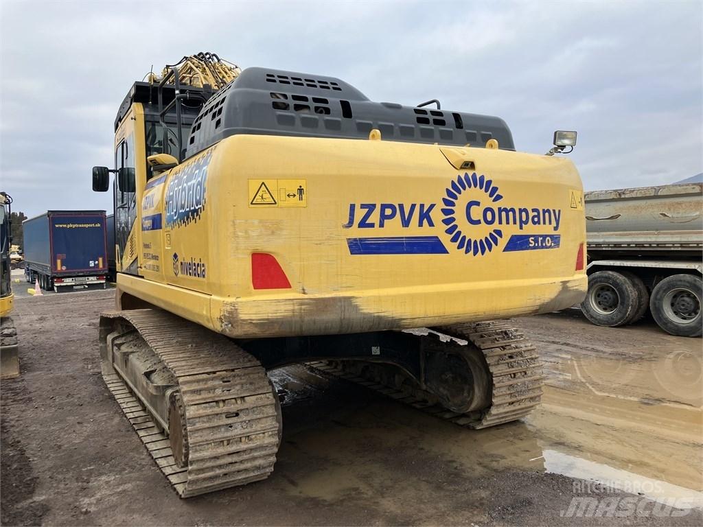 Komatsu HB365 LC-3 履带挖掘机