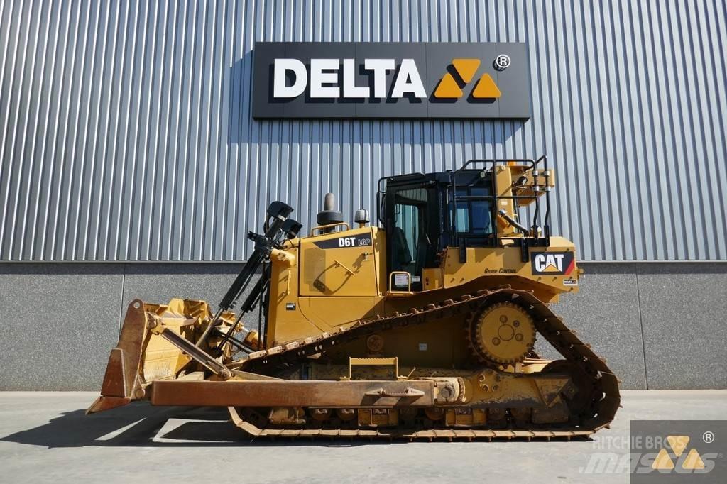 CAT D6T LGP 履带式推土机