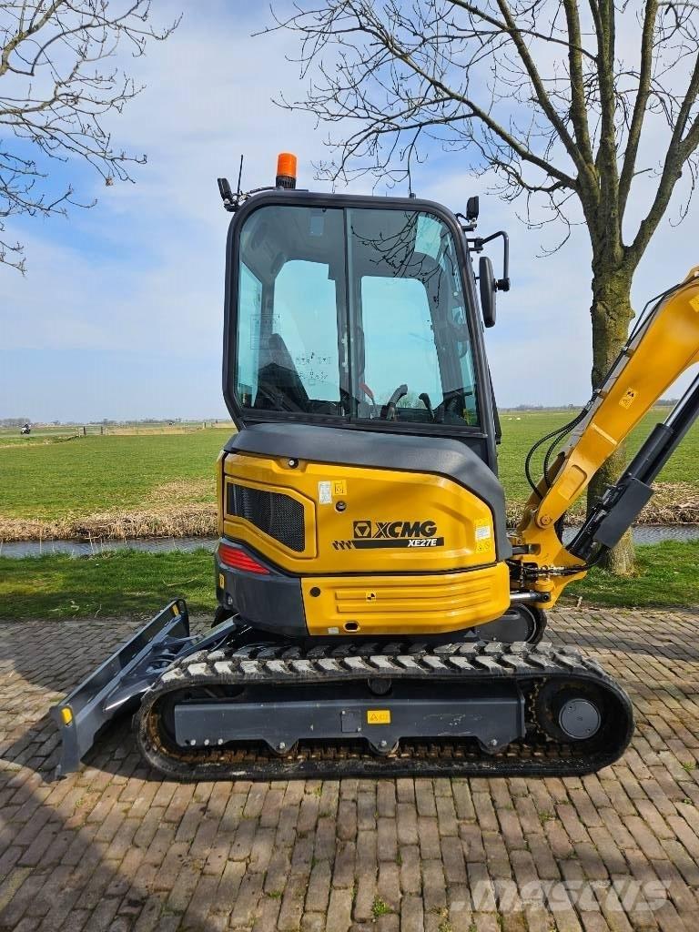 XCMG XE 27 E 小型挖掘机