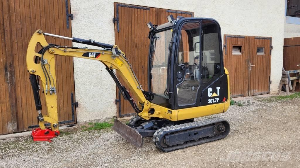 CAT 301.7 D 小型挖掘机