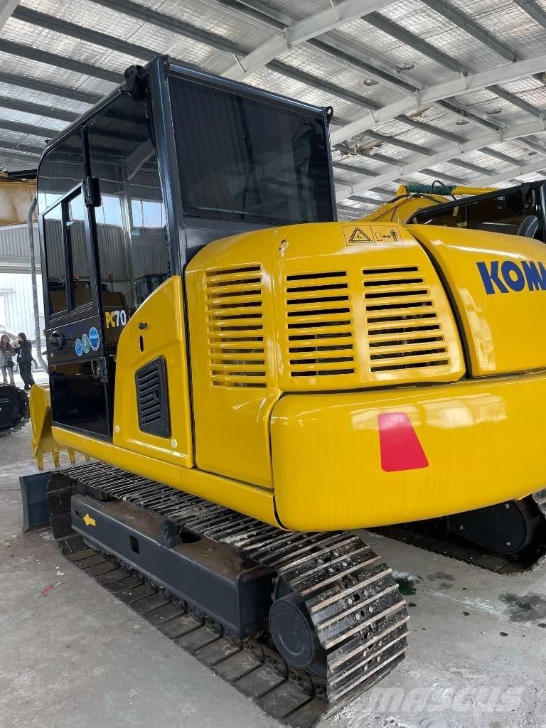 Komatsu PC 70 中型挖掘机