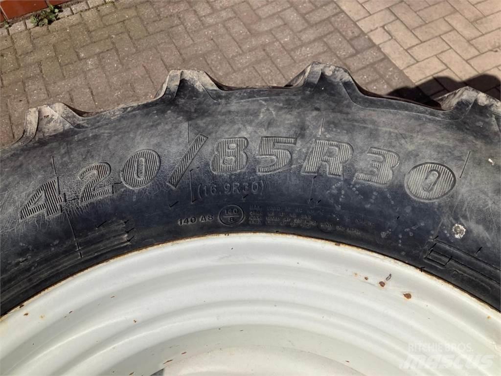 Goodyear 420/85R30 农业机械-其他