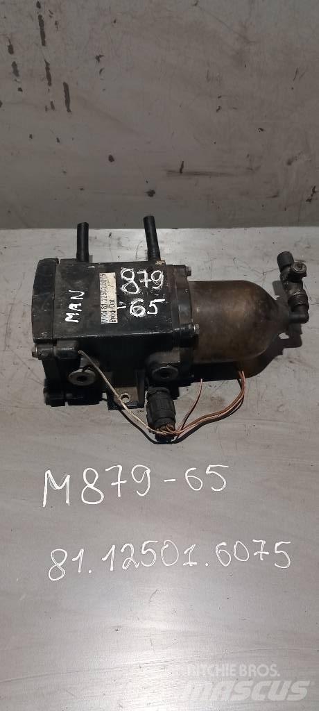 MAN TGA.  81125016075 发动机