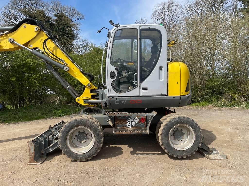 Wacker Neuson EW 100 轮式挖掘机