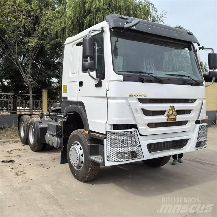 Howo 371 牵引车