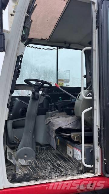 Takeuchi TB295W 轮式挖掘机
